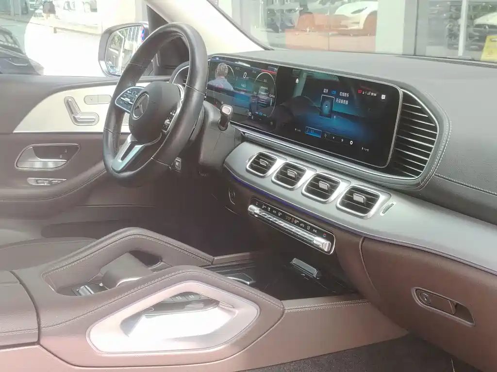 Mercedes-Benz GLE 2023 — фото 11