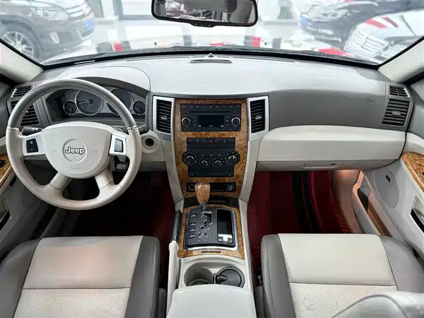 Jeep Grand Cherokee 2008