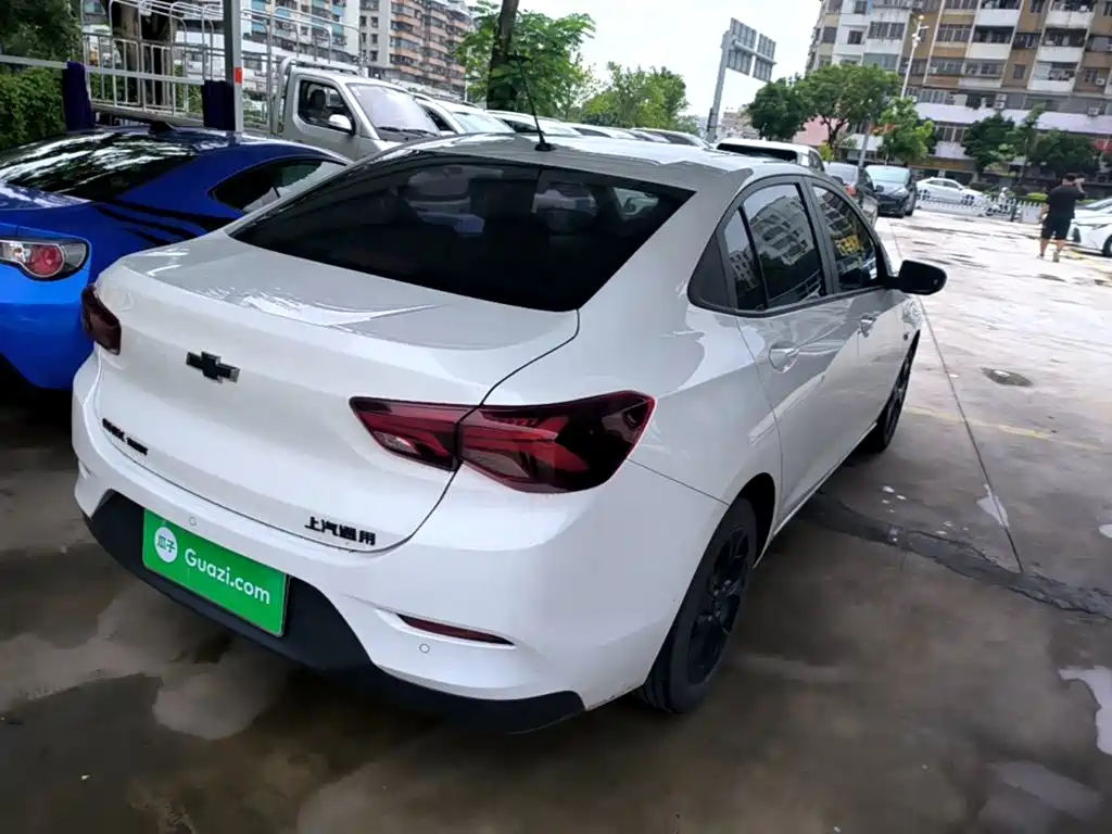 Chevrolet Cavalier 2020
