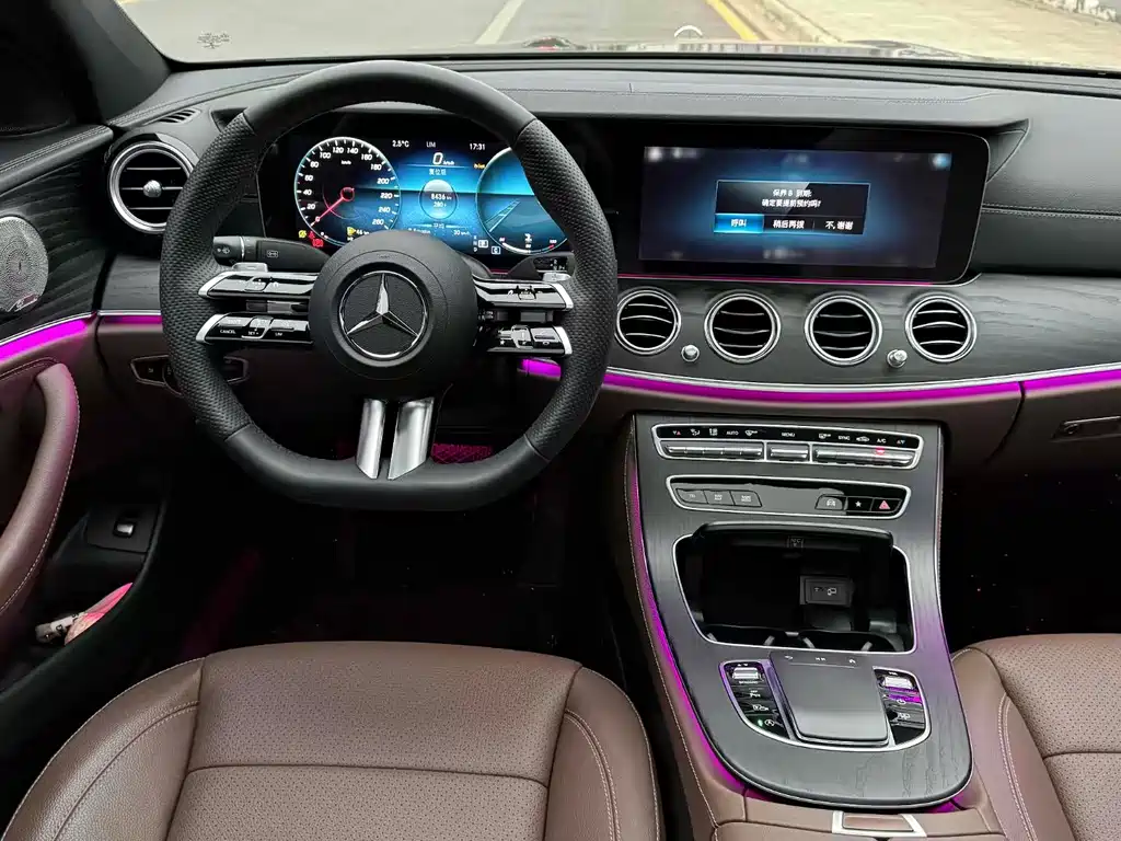 Mercedes-Benz E-Class 2023 — фото 6