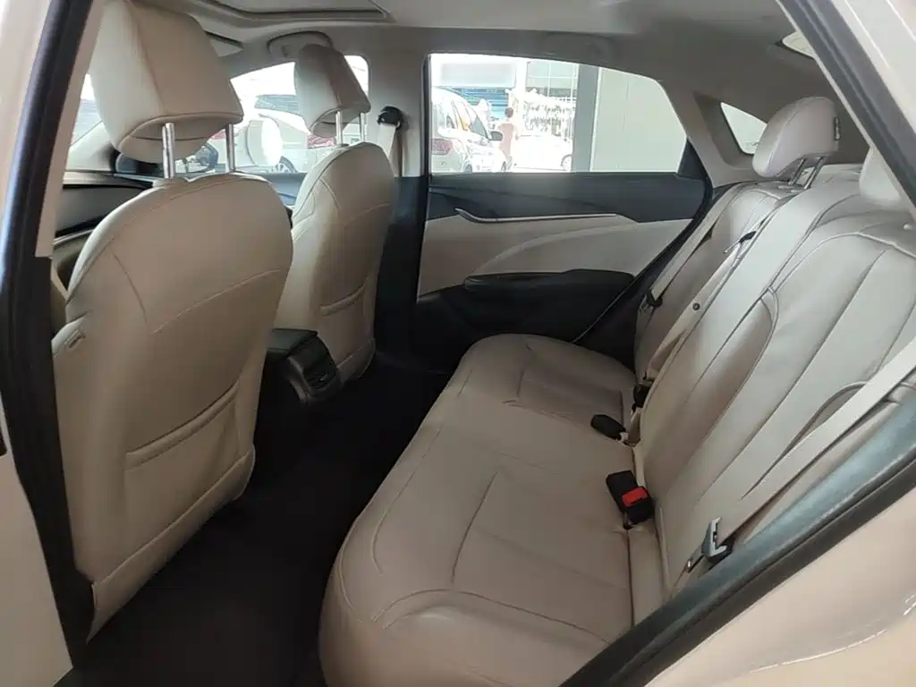 Buick Excelle 2019 — фото 17