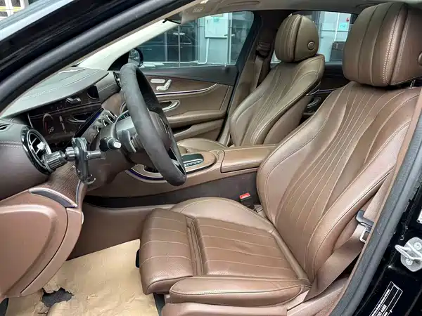 Mercedes-Benz E-Class 2023