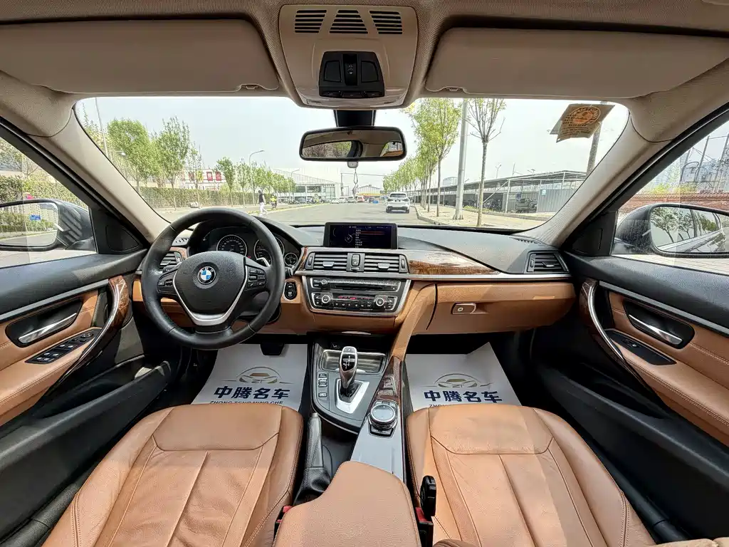 BMW 3 Series 2014 — фото 16
