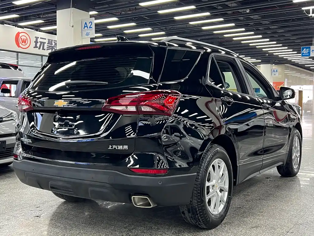 Chevrolet Equinox 2022 — фото 24