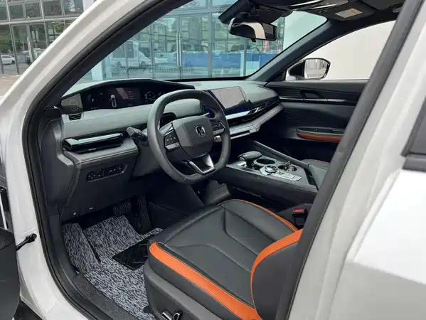 Changan UNI-V 2023