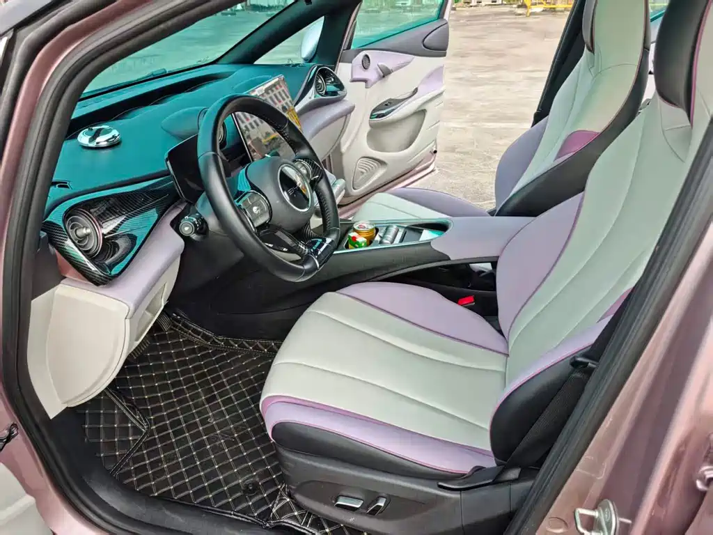 BYD Dolphin 2022 — фото 10