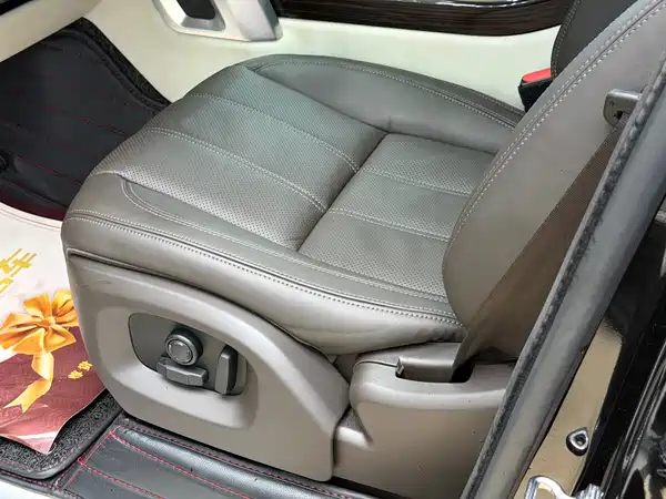 Land Rover Range Rover 2017