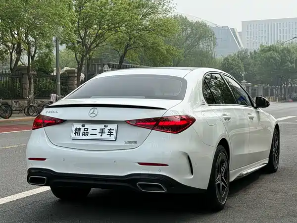 Mercedes-Benz C-Class 2023