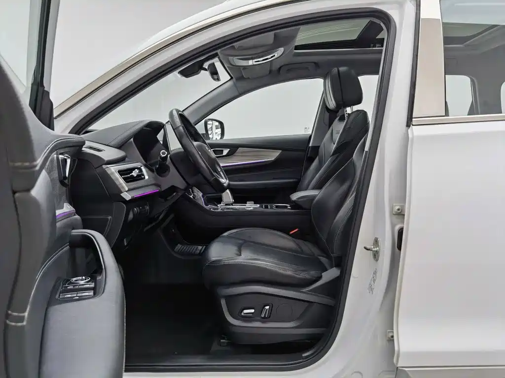 Chery Tiggo 8 2021 — фото 10