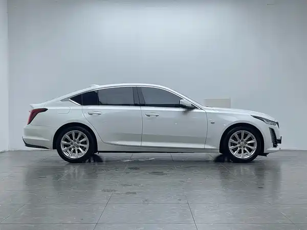 Cadillac CT5 2022