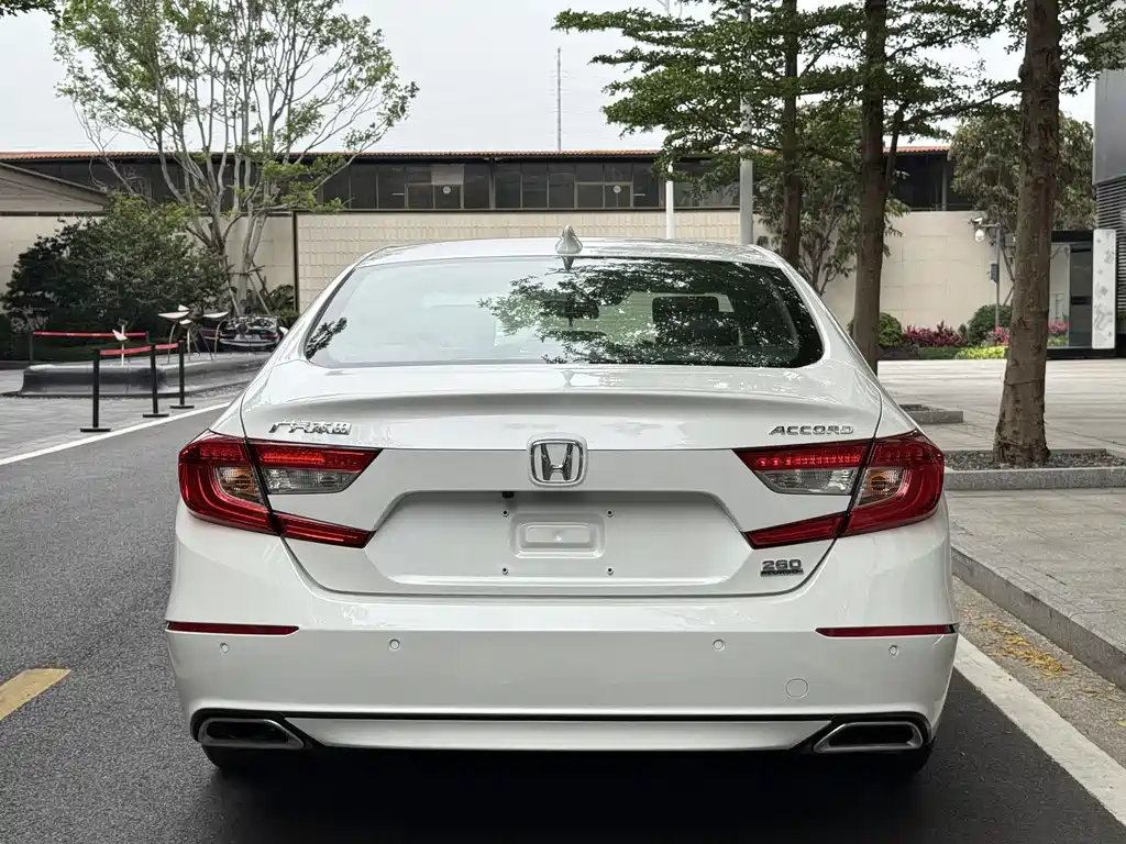 Honda Accord 2021 — фото 11