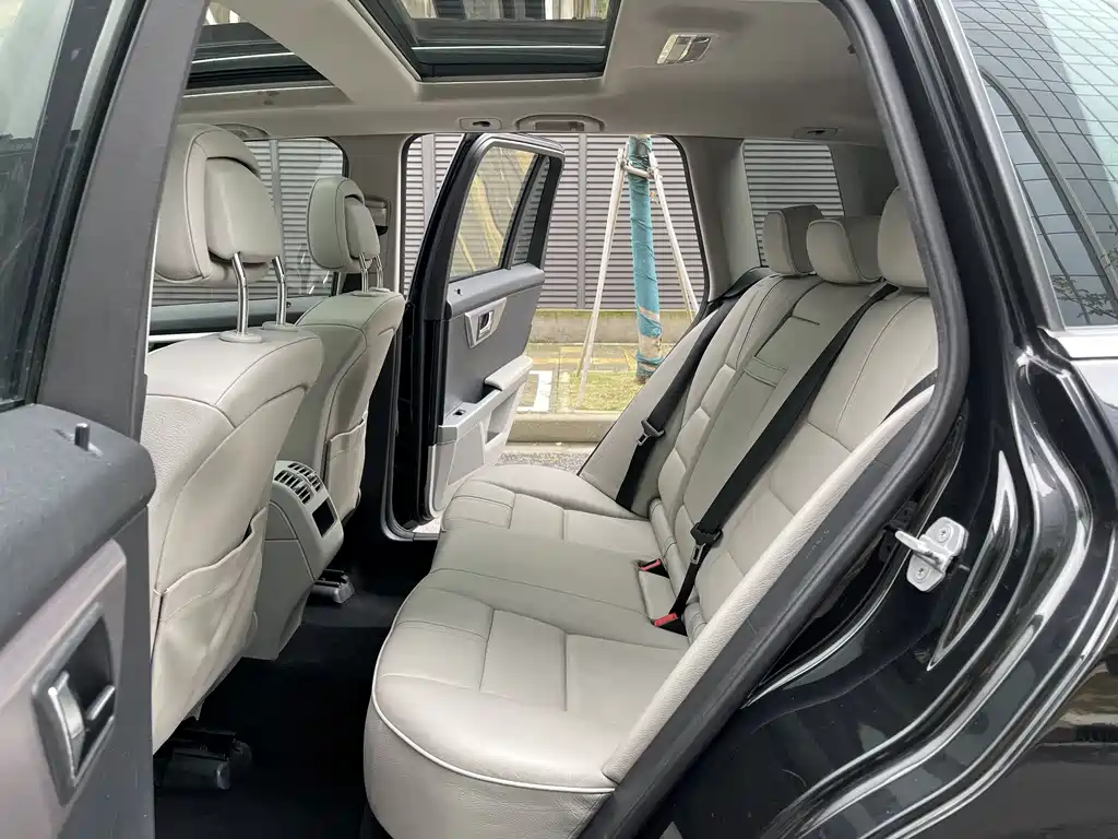 Mercedes-Benz GLK-Class 2010 — фото 9
