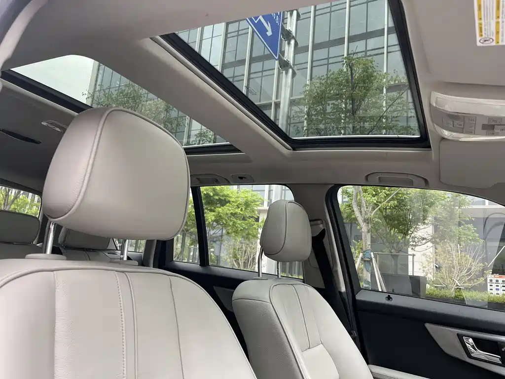 Mercedes-Benz GLK-Class 2010 — фото 14