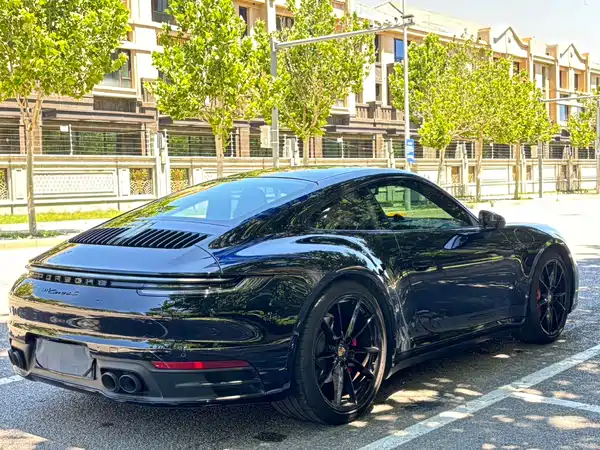 Porsche 911 2022
