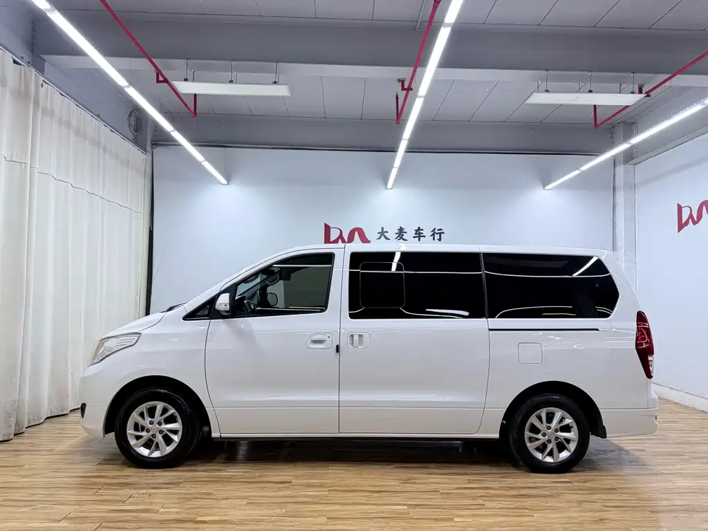 Dongfeng Lingzhi PLUS 2021
