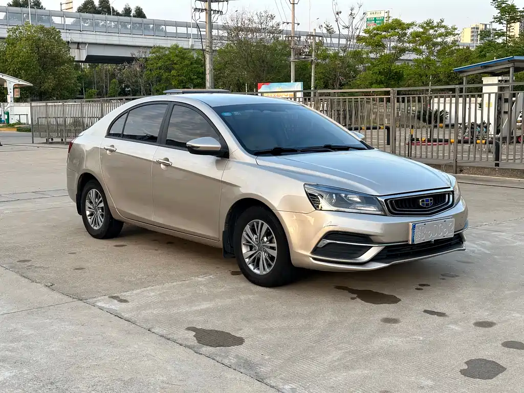 Geely Emgrand 2018