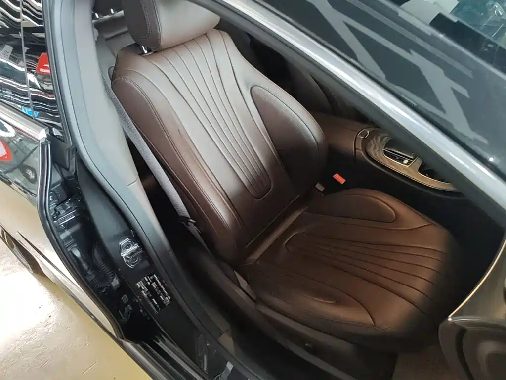 Mercedes-Benz CLS 2021 — фото 25