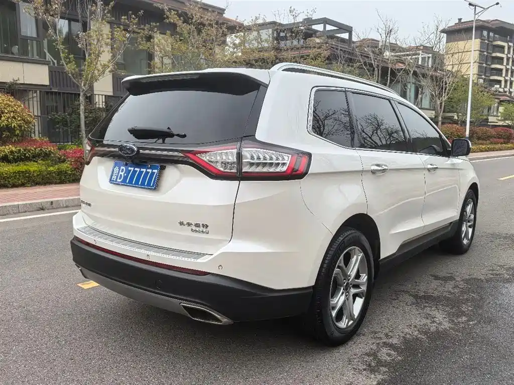 Ford Edge 2018