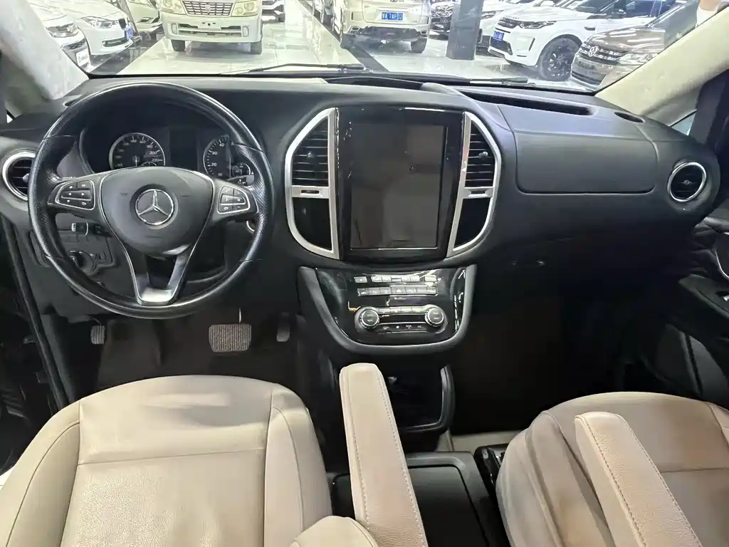 Mercedes-Benz Vito 2017 — фото 7