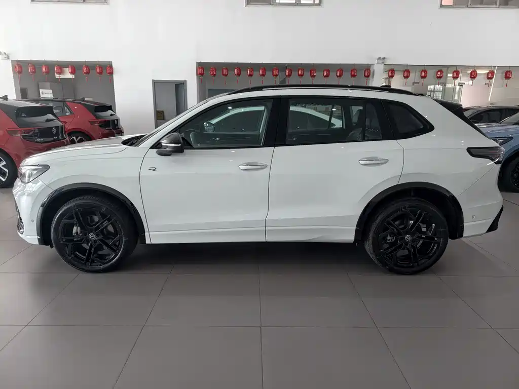 Volkswagen Tiguan L 2026