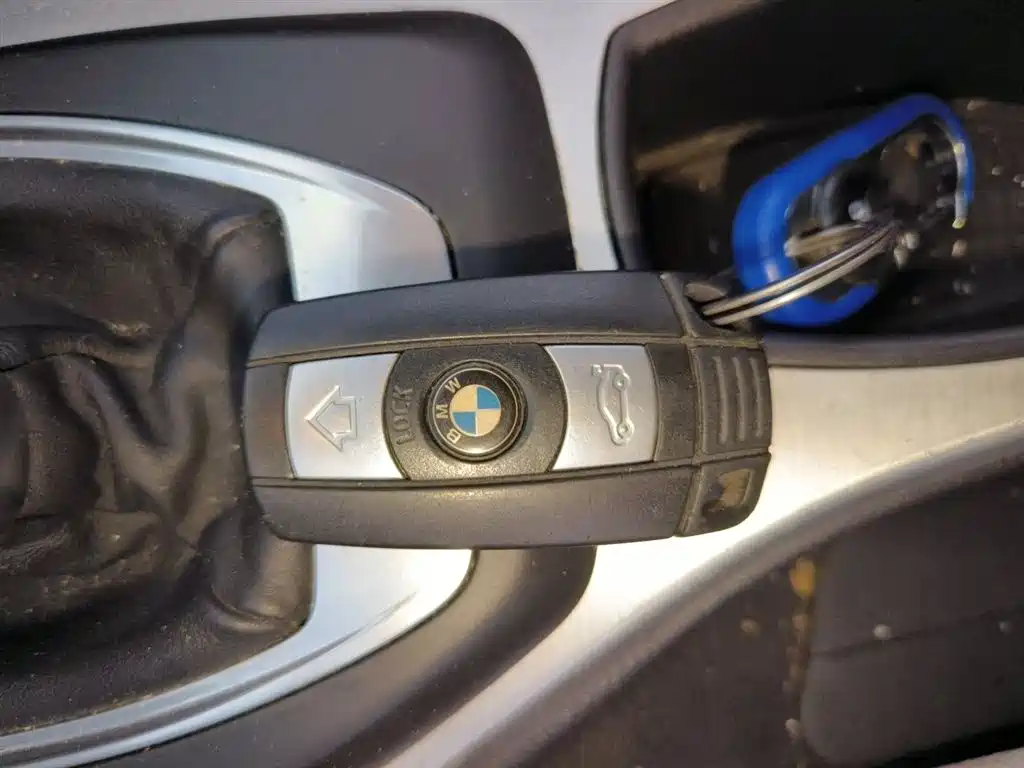 BMW X1 2014 — фото 12