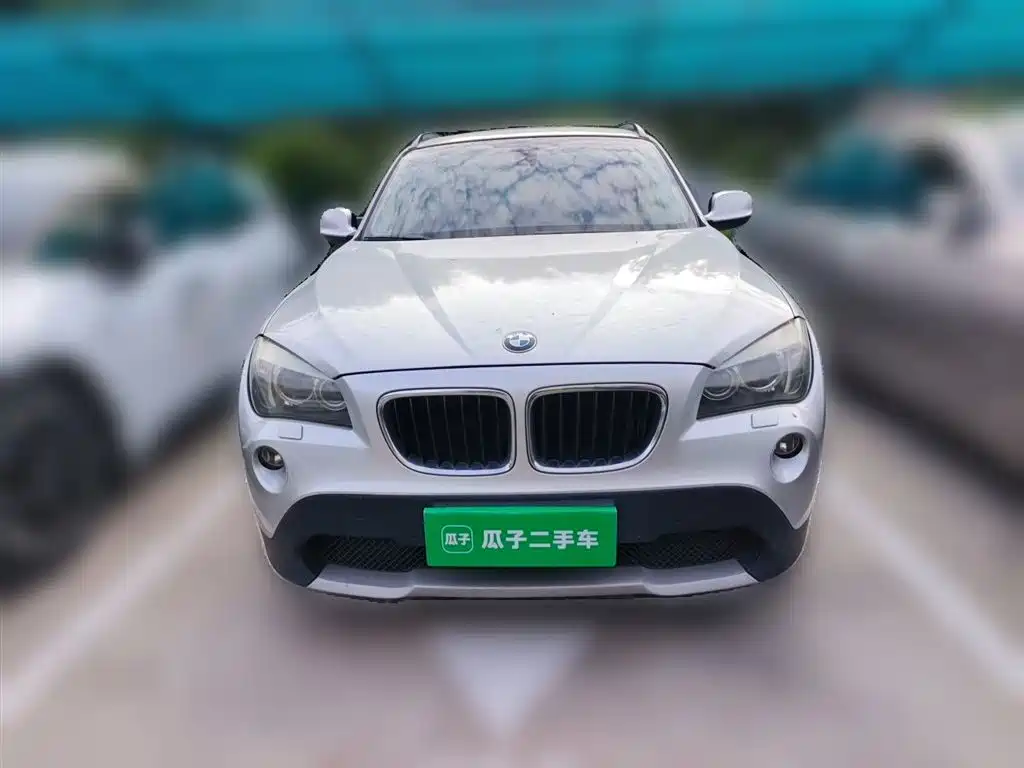 BMW X1 2014 — фото 24