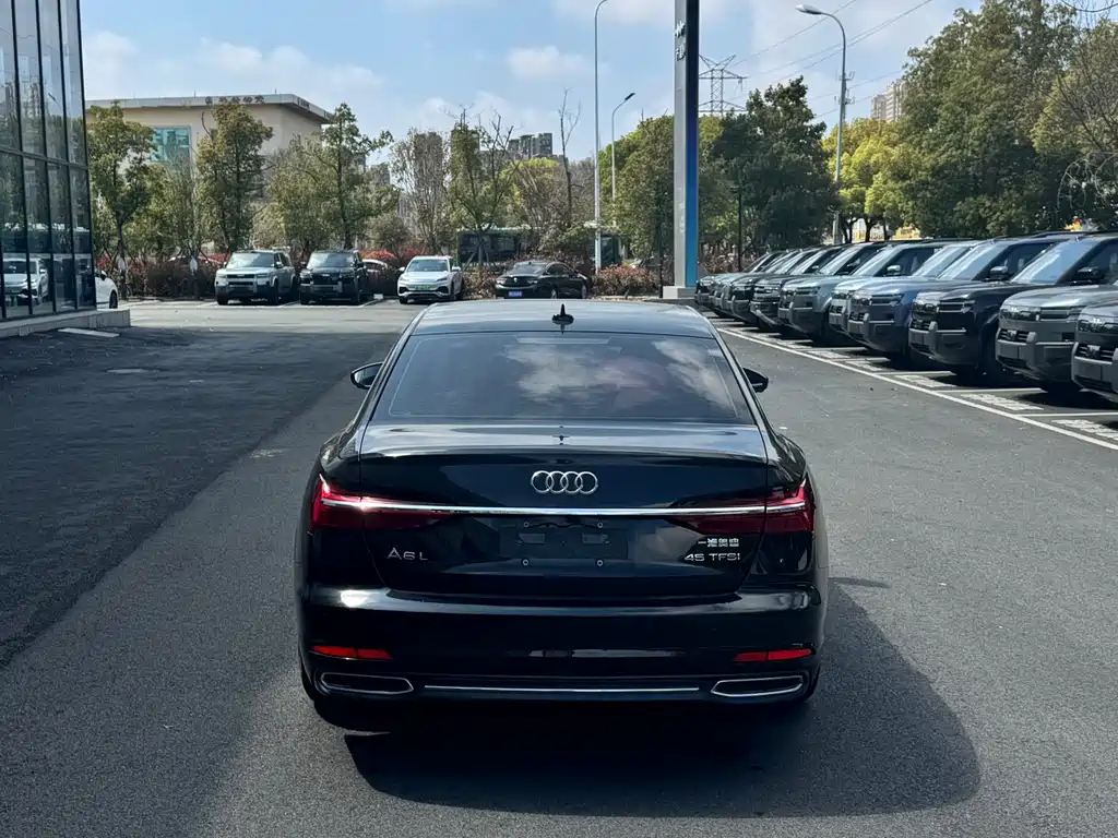 Audi A6L 2019 — фото 15