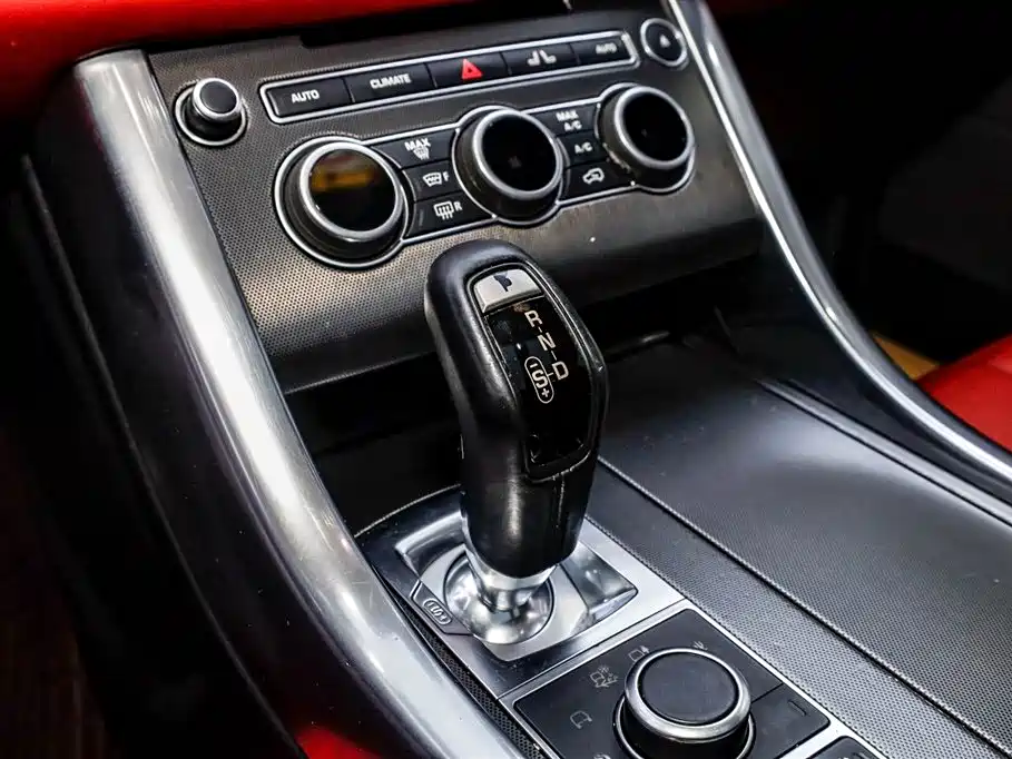 Land Rover Sport 2016 — фото 12