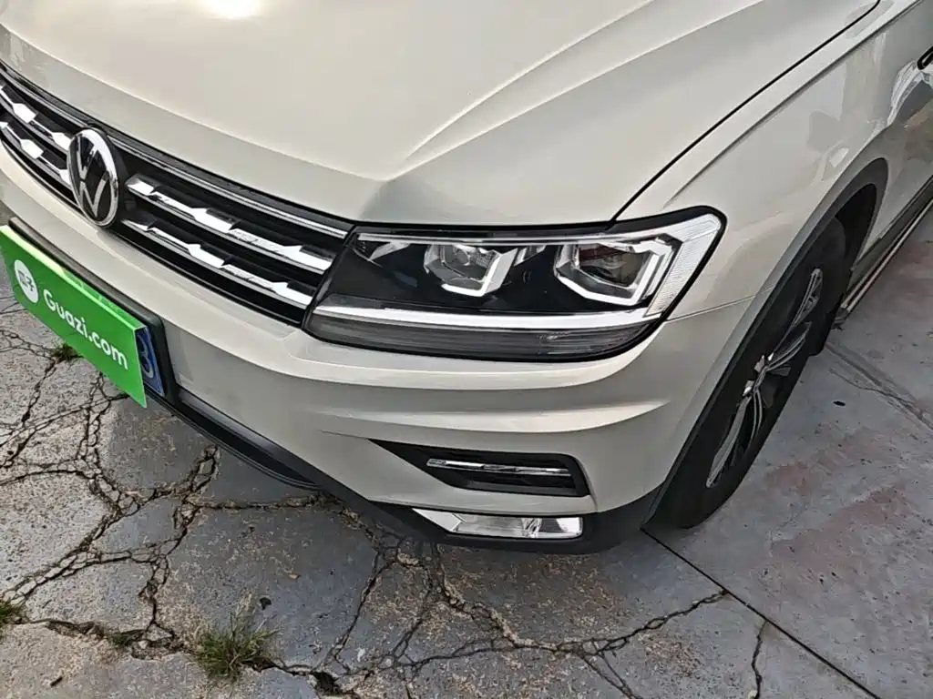 Volkswagen Tiguan L 2021 — фото 24