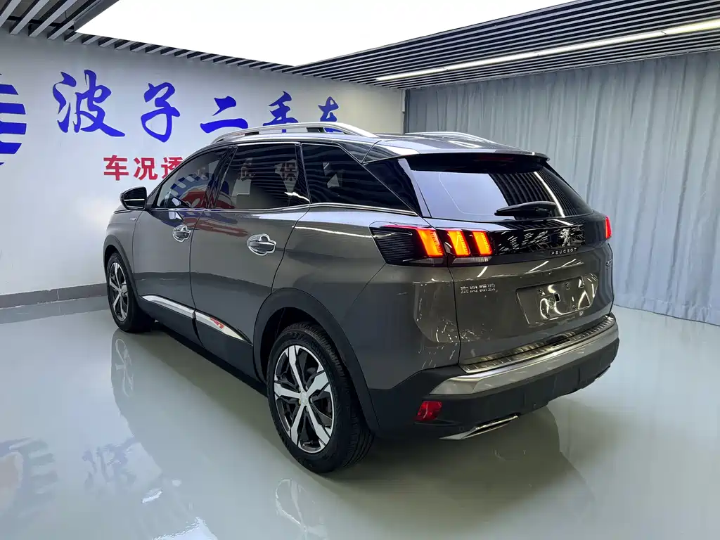 Peugeot 4008 2017 — фото 18