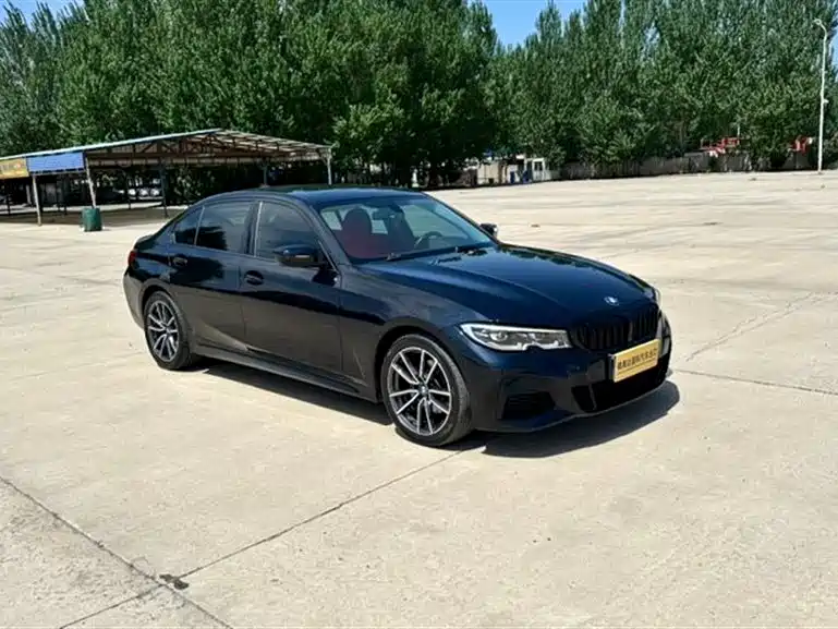 BMW 3 Series 2022
