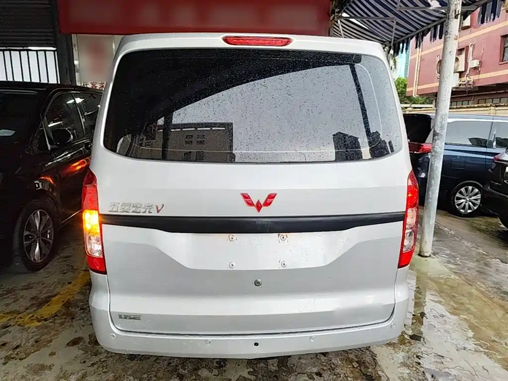 Wuling Hongguang V 2022 — фото 6