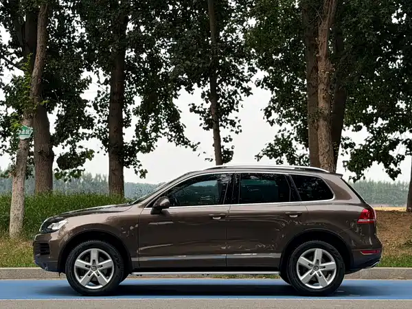 Volkswagen Touareg 2015