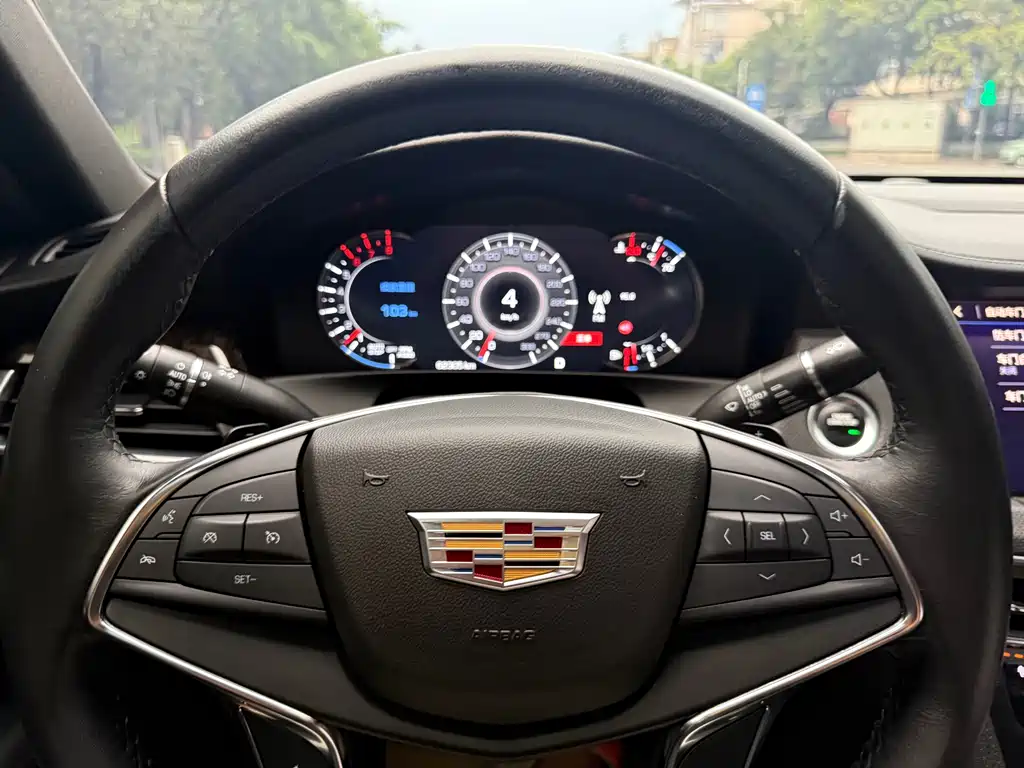 Cadillac CT6 2021 — фото 13
