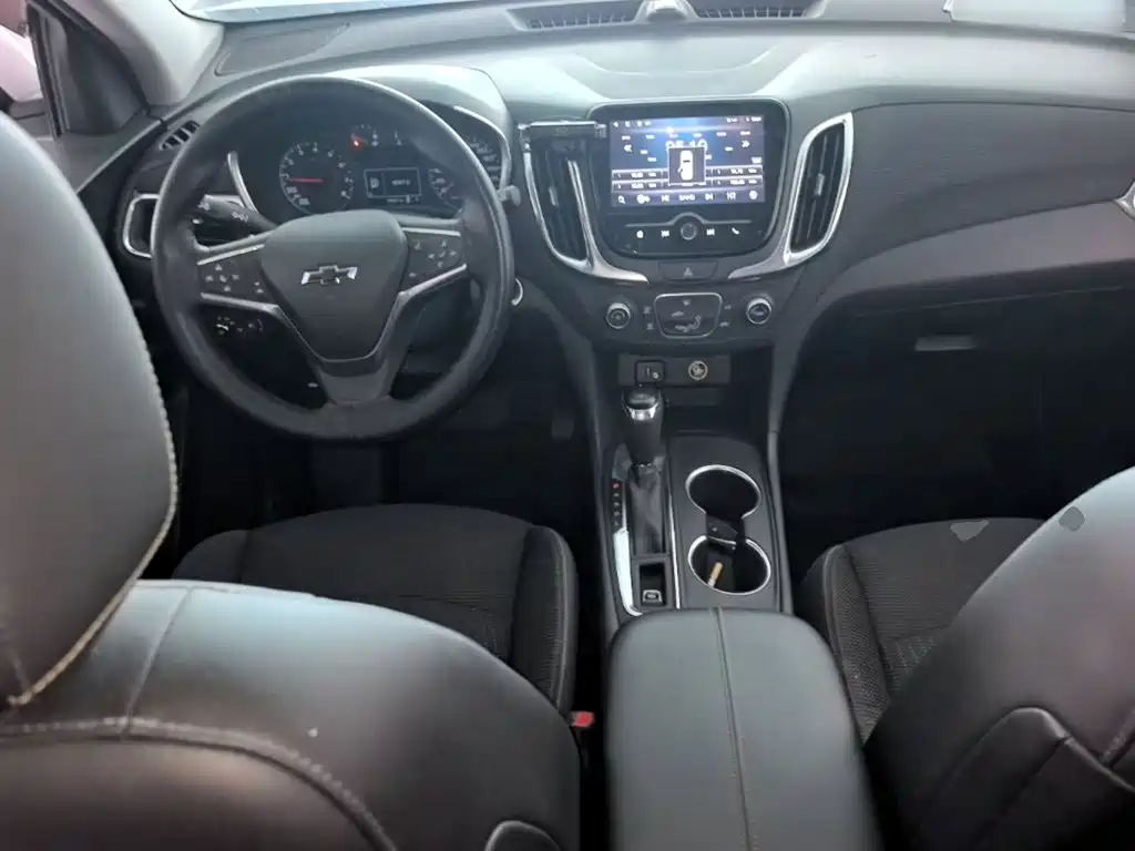Chevrolet Equinox 2018 — фото 10