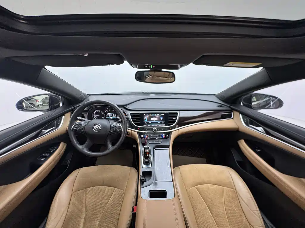Buick LaCrosse 2017 — фото 11
