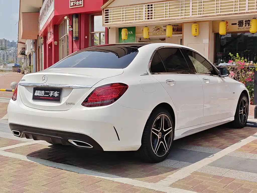 Mercedes-Benz C-Class 2022 — фото 21