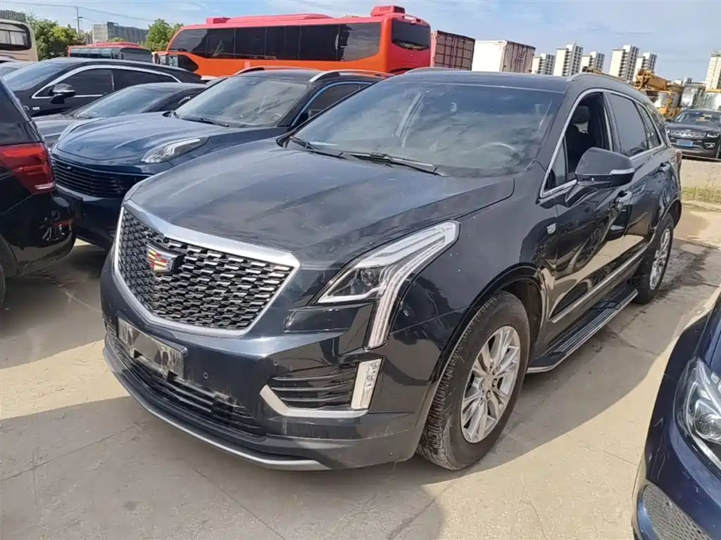 Cadillac XT5 2023 — фото 2