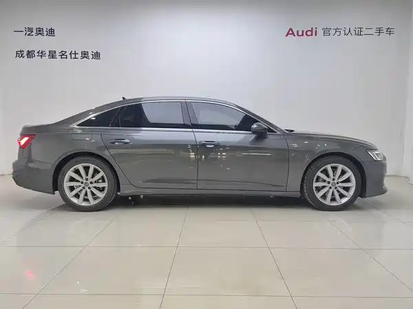 Audi A6L 2022