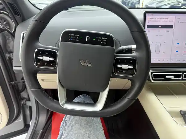 Li Auto L7 2023