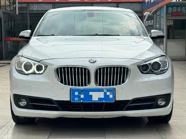 BMW 5 Series GT 2015