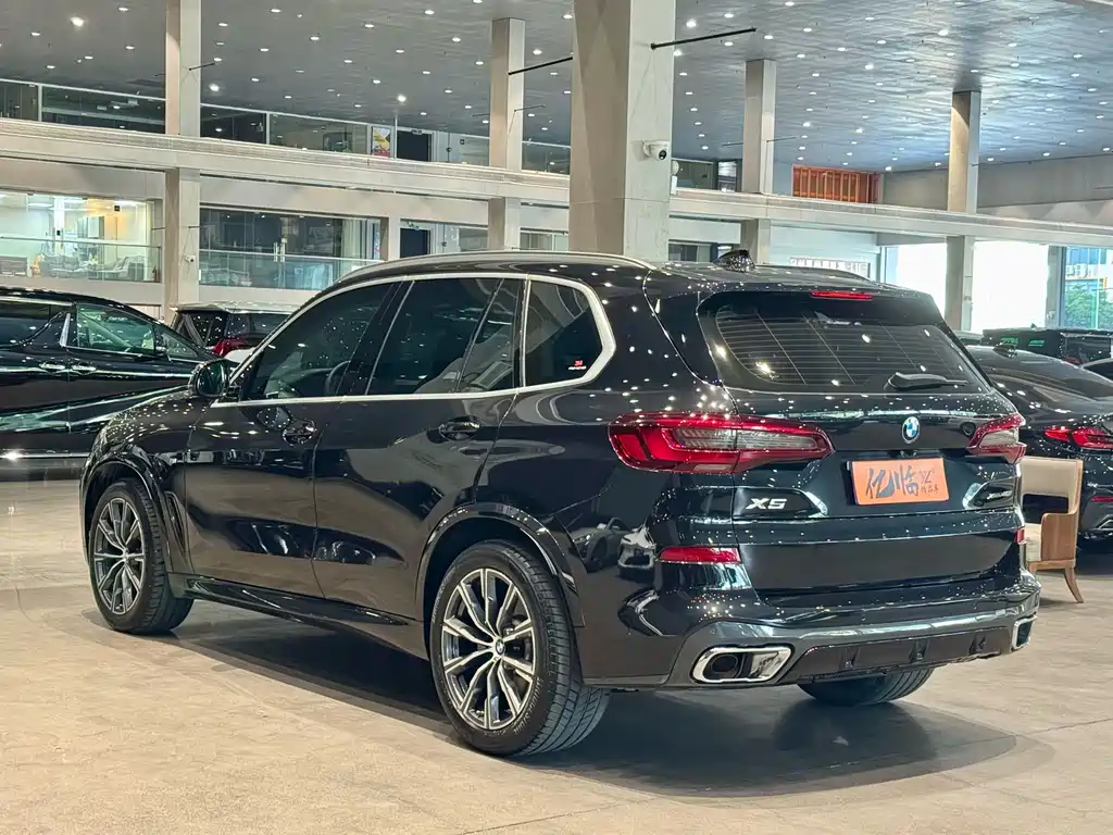 BMW X5 2021 — фото 14