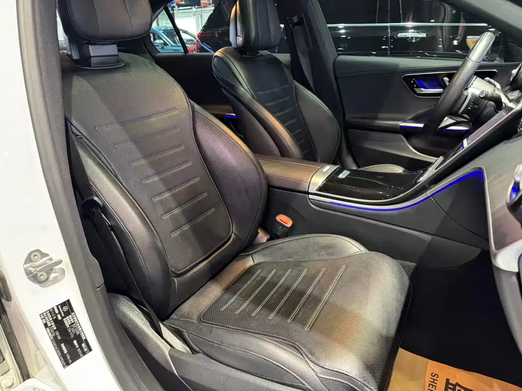 Mercedes-Benz C-Class 2022 — фото 15