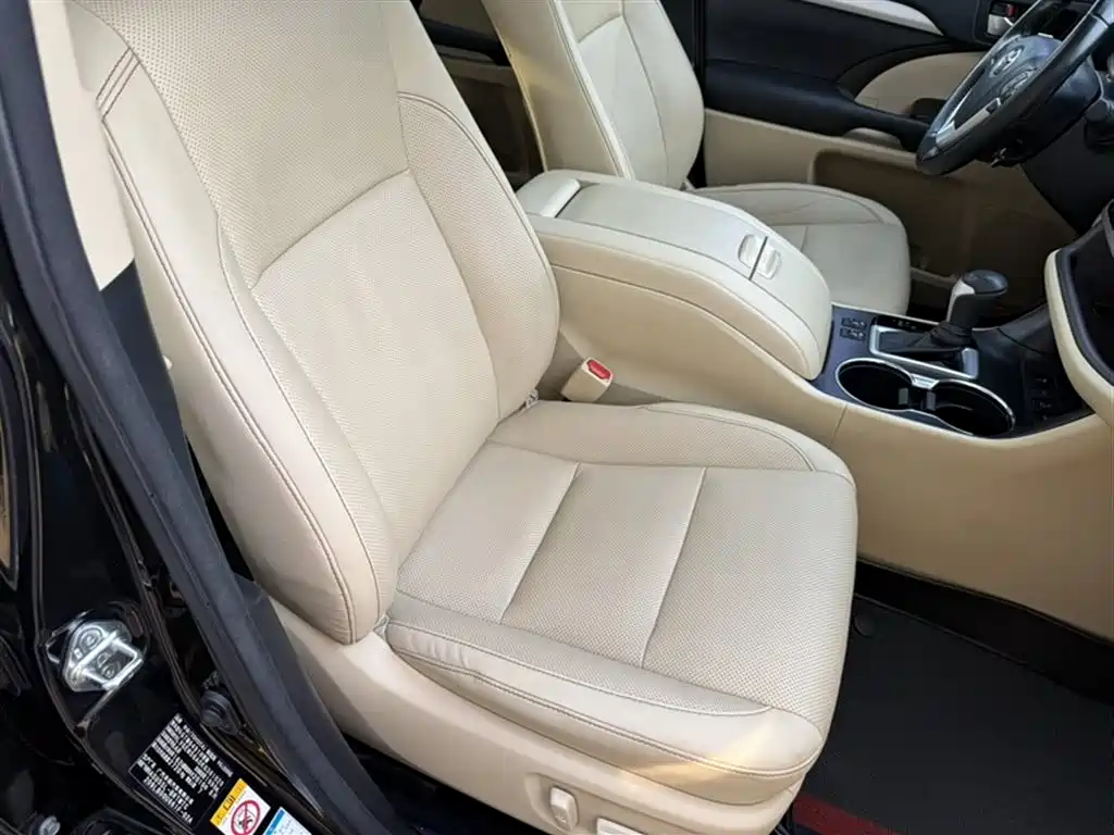 Toyota Highlander 2019 — фото 18