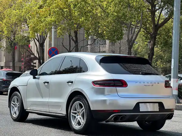 Porsche Macan 2017