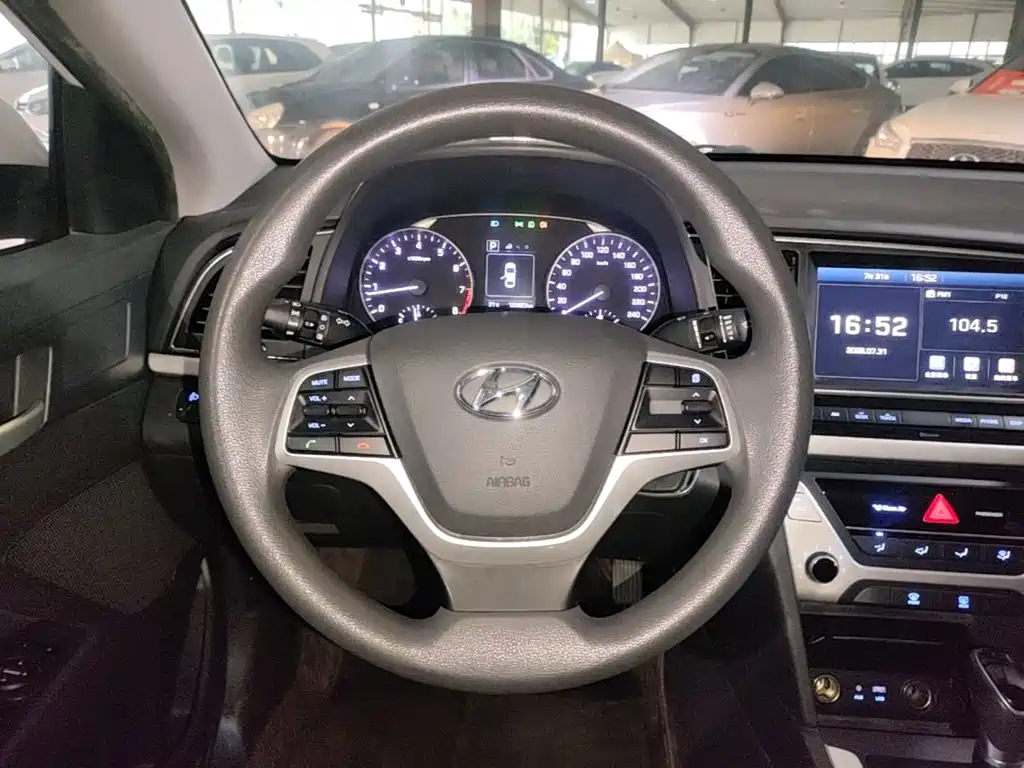 Hyundai Celesta 2018 — фото 11