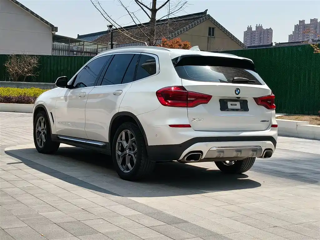 BMW X3 2021