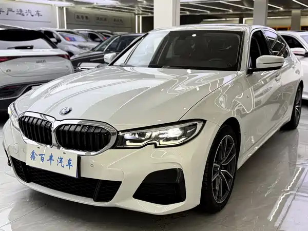 BMW 3 Series 2021