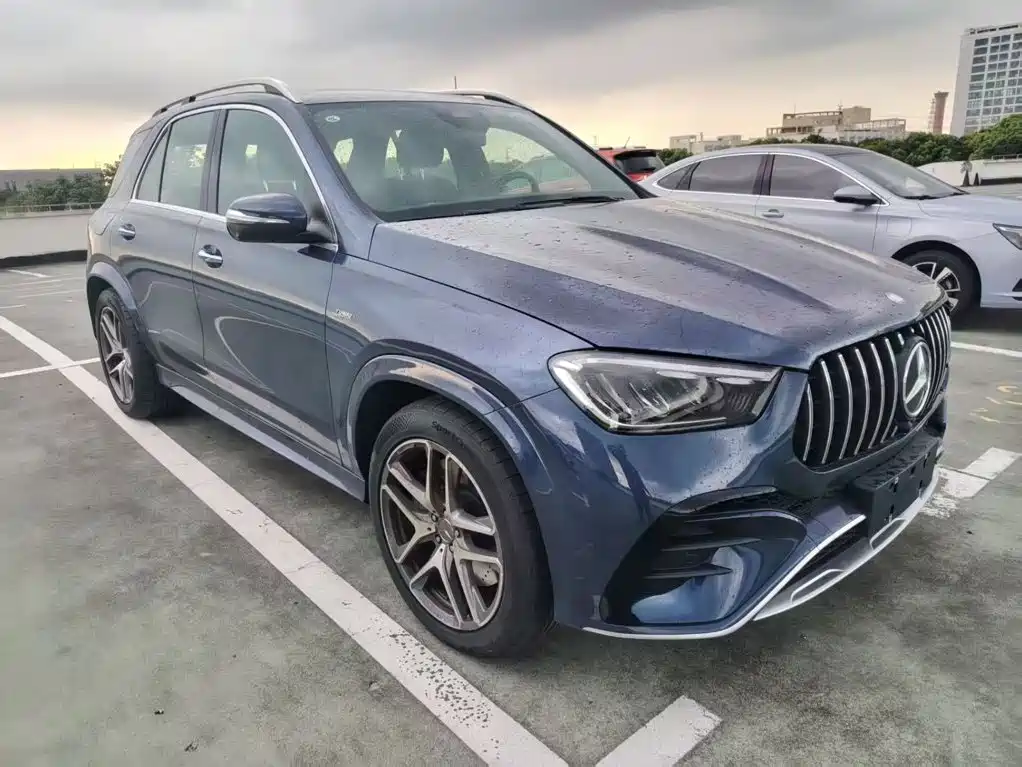 Mercedes-Benz GLE AMG 2026 — фото 3