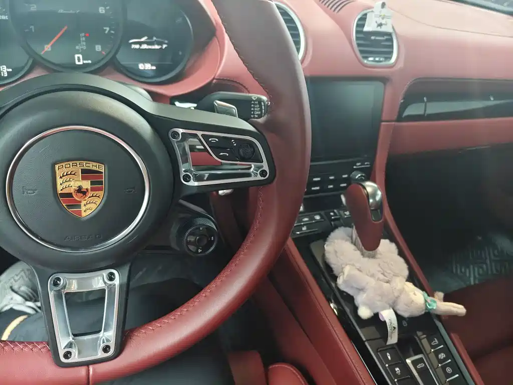 Porsche 718 2022